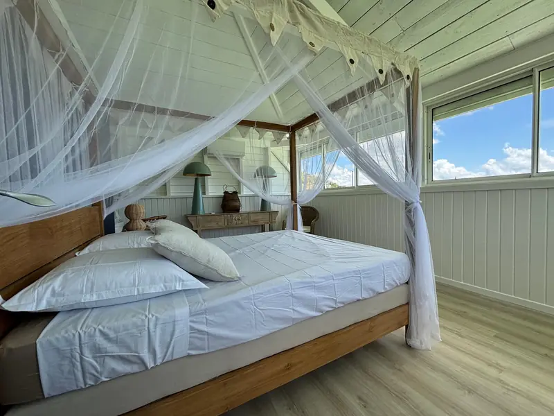 Suite avec lit à baldaquin