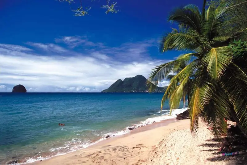 Plage du Diamant et Rocher du Diamant